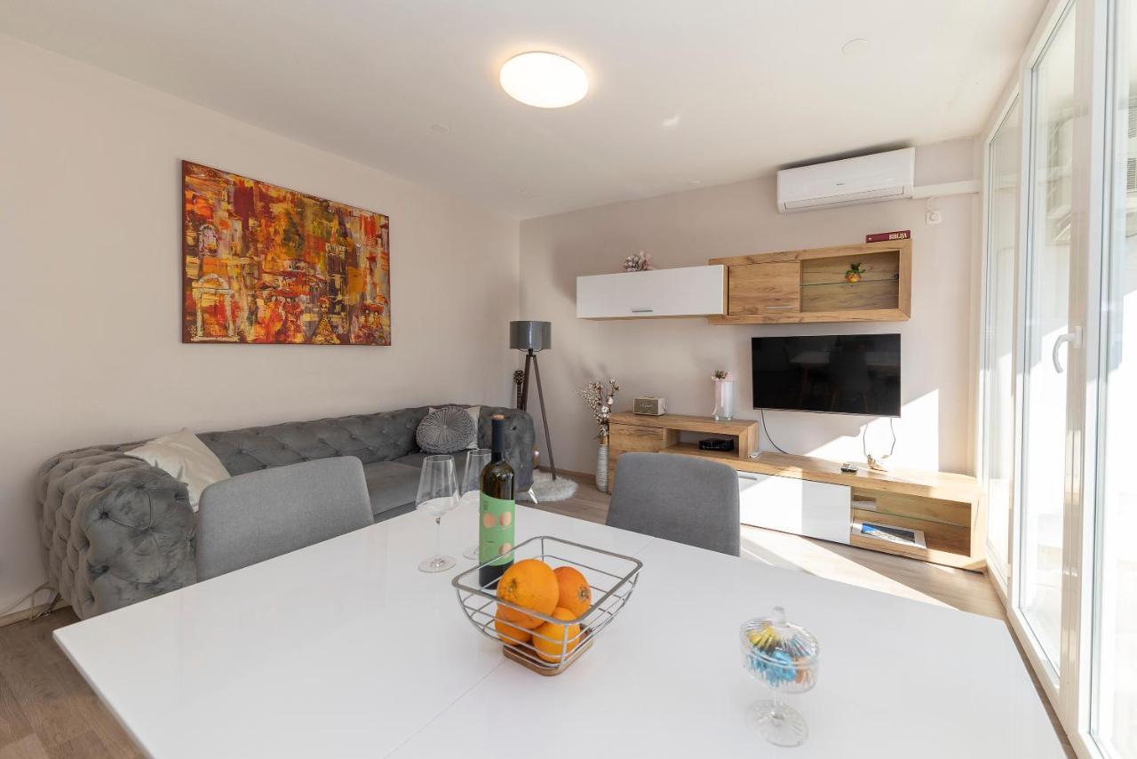 Apartman Morena Lejlighed Zadar Eksteriør billede